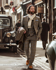 Classic tweed suit in 3-button lovat tweed