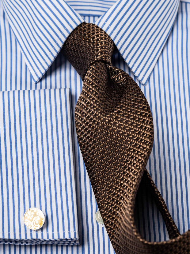 tie patterned in brown